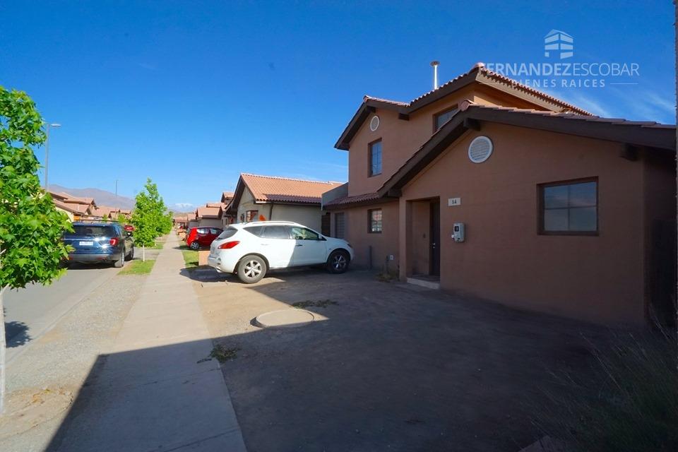 SAN ESTEBAN - SE VENDE CASA 3D 3B CONDOMINIO ALTO SAN ESTEBAN