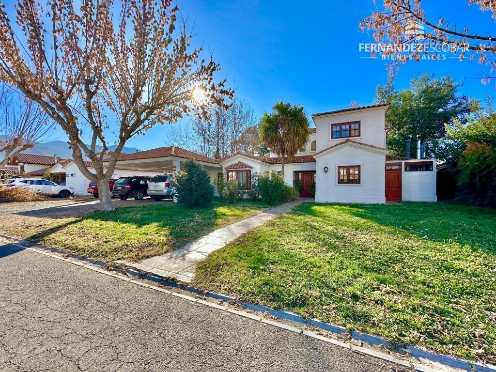 RINCONADA - VENDE CASA 6D 4B PISCINA - COND. EL GOLF