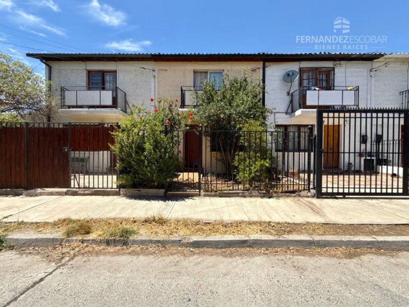 SAN FELIPE - VENDE CASA 4D 2B - PEDRO AGUIRRE CERDA