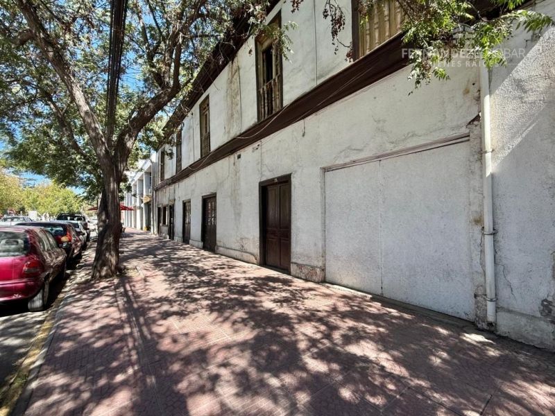 LOS ANDES - ARRIENDA / VENDE PROPIEDAD COMERCIAL - AV. ARGENTINA