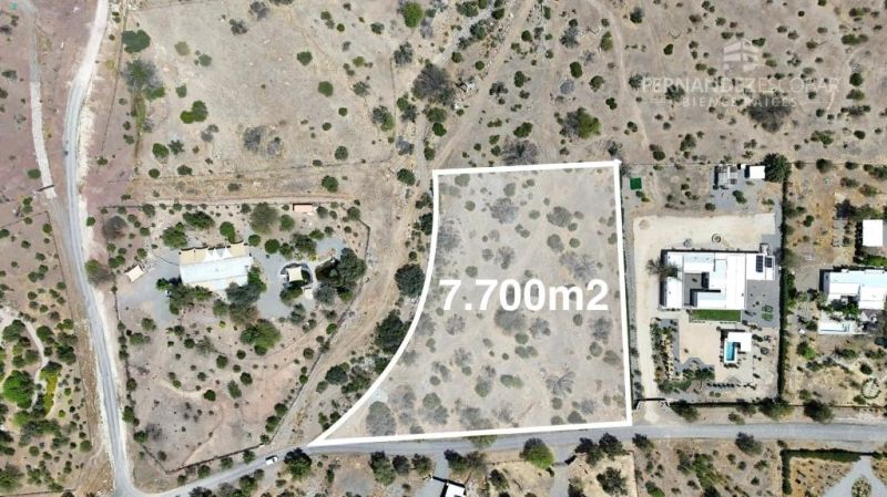 RINCONADA - VENDE TERRENO DE 7.700m2 - COND. HACIENDA RINCONADA