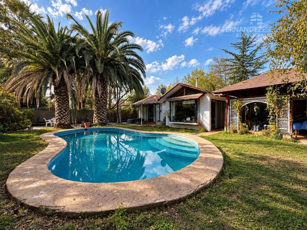 LOS ANDES - VENDE CASA 3D 3B PISCINA - COND. EL RETIRO