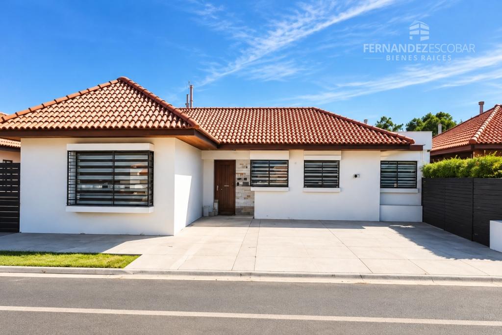 SAN ESTEBAN - ARRIENDA CASA 3D 2B COND. LOS SOLARES