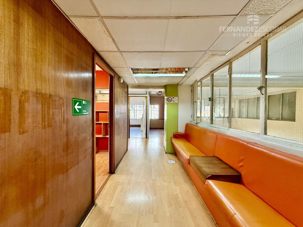 VALPARAÍSO - VENDE ARRIENDA GRAN OFICINA 9 PRIVADOS - CALLE CONDELL