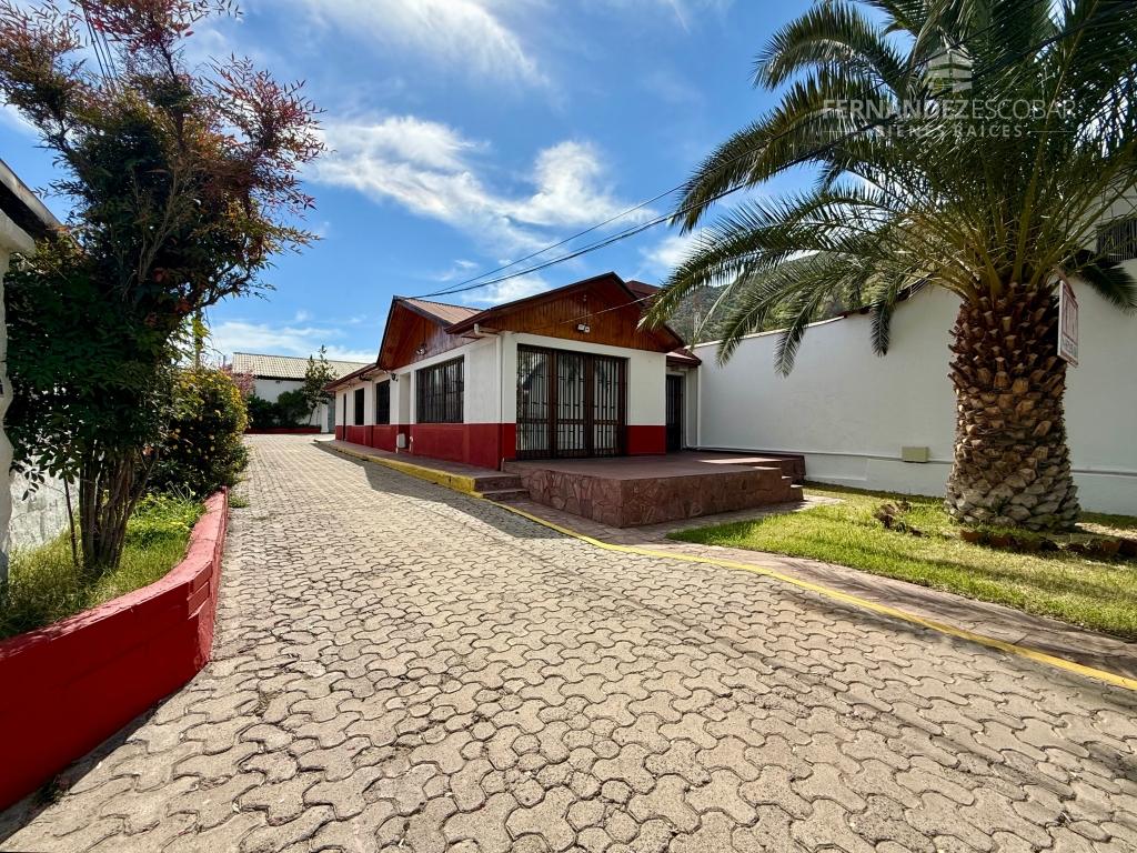 LOS ANDES - ARRIENDA PROPIEDAD CON OFICINAS Y GALPÓN - CHACABUCO