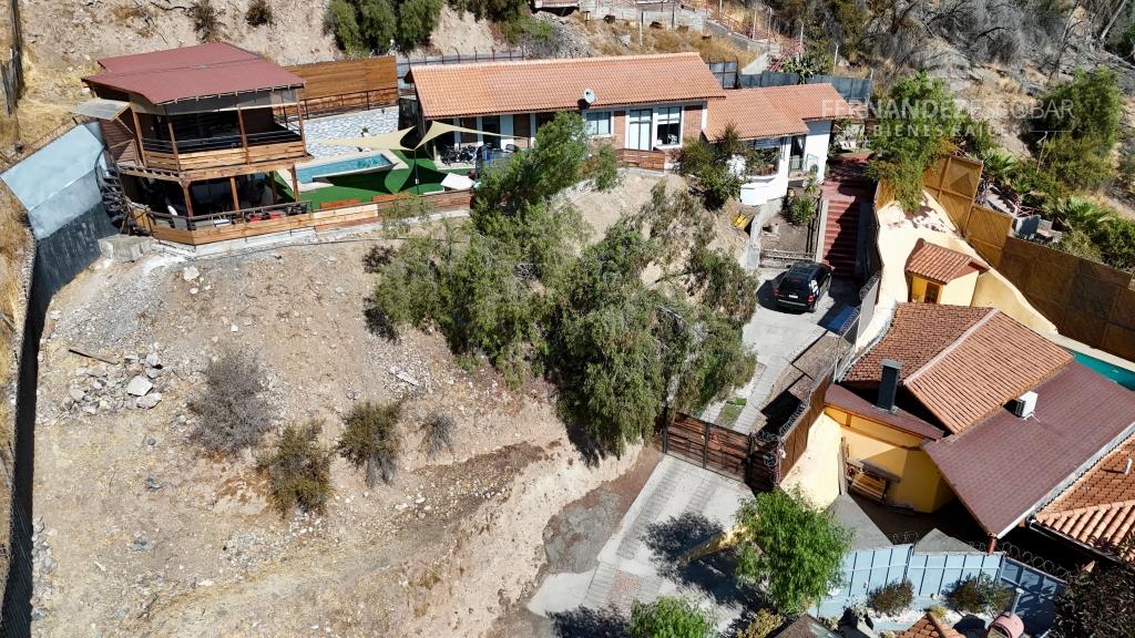 LOS ANDES - VENDE CASA 3D 2B PISCINA - COND. JACARANDA