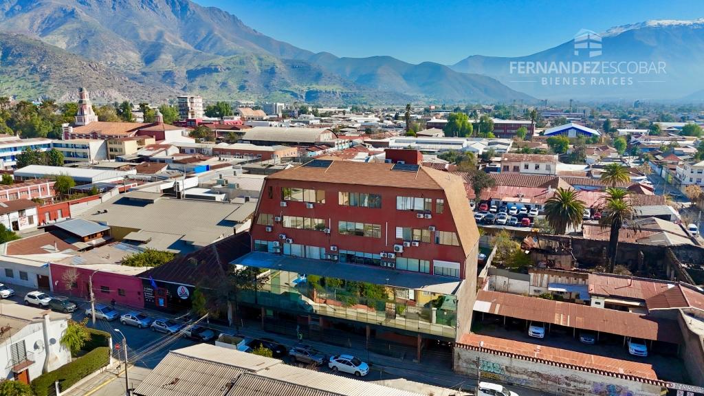 SAN FELIPE - ARRIENDO  Oficina de 139m2 - EDIFICIO MÃ‰DICO PORTUS