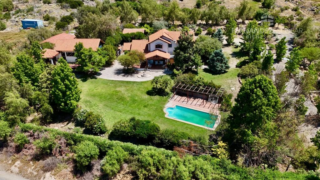 RINCONADA - VENDE PARCELA CON CASA 5D 5B COND. HACIENDA RINCONADA