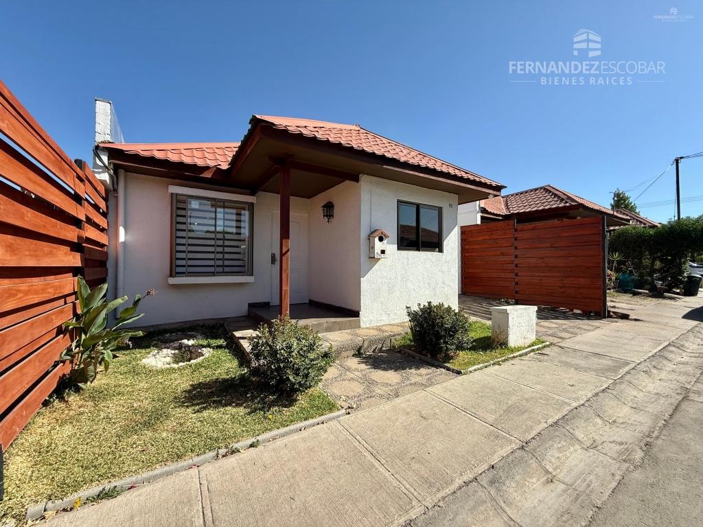 SAN ESTEBAN - ARRIENDO CASA 3D 2B 1E - COND. TOCORNAL