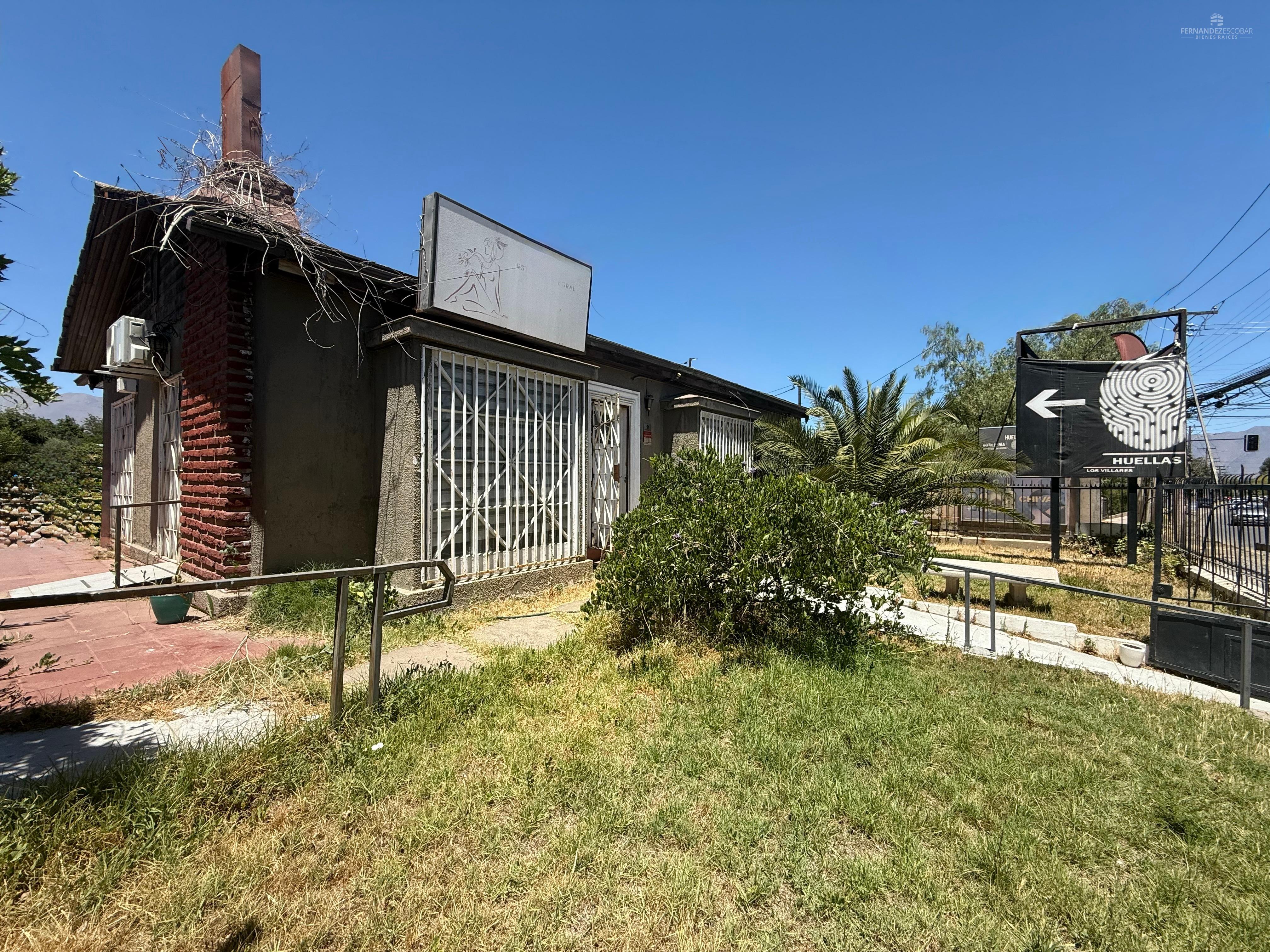 LOS ANDES - VENDE PROPIEDAD COMERCIAL