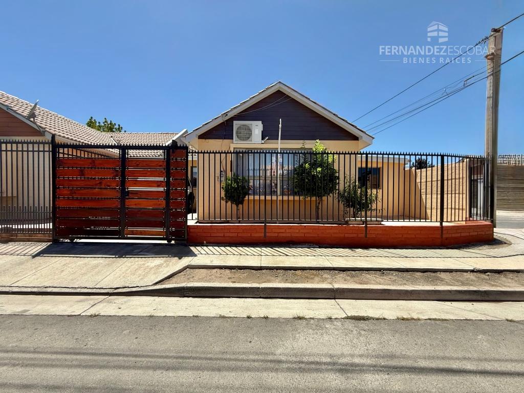 LOS ANDES - VENDE CASA ESQUINA 3D 2B 1E - BARRIO ORIENTE