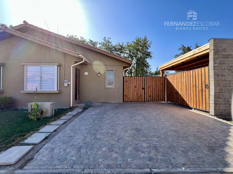LOS ANDES - ARRIENDA CASA 3D 2B 4E - COND. AIRES DEL GUINDAL