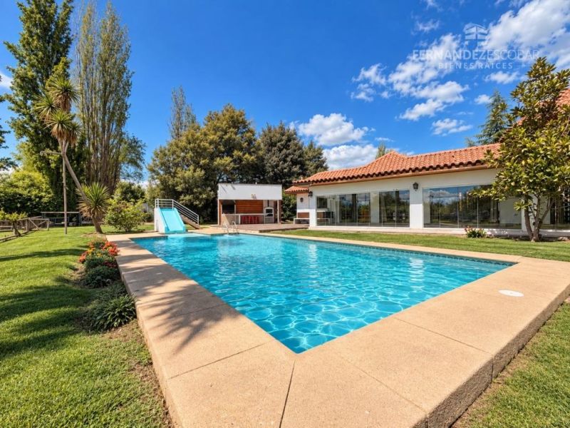 RINCONADA - VENDE ARRIENDA CASA 4D 4B PISCINA - COND. LOS PLACERES