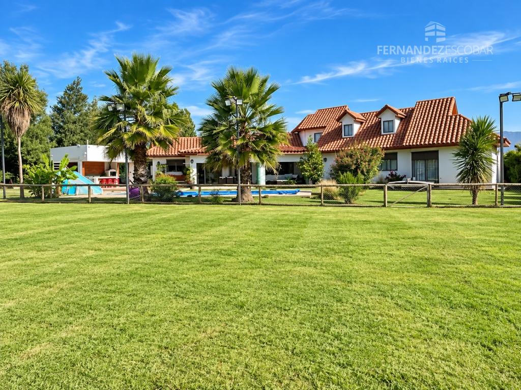RINCONADA - VENDE ARRIENDA CASA 4D 4B PISCINA - COND. LOS PLACERES