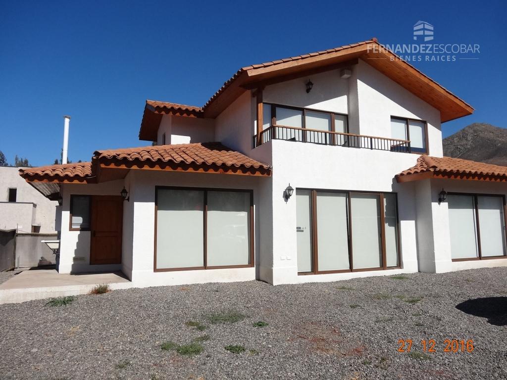 CASA 4D 2B CONDOMINIO AUCO