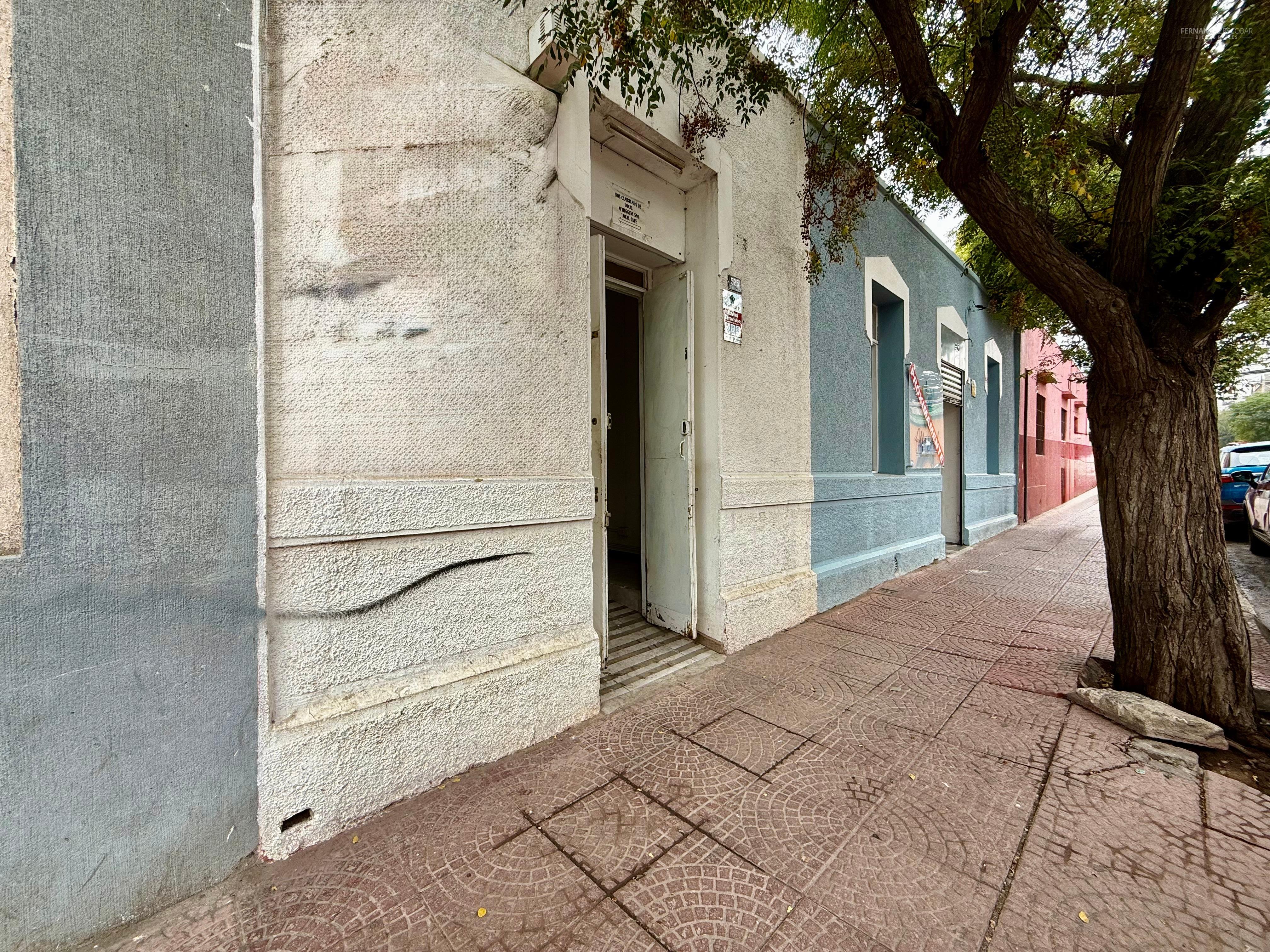 LOS ANDES - VENDE LOCAL COMERCIAL - CALLE O'Higgins