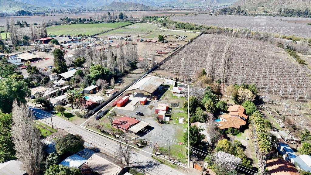 CALLE LARGA - ARRIENDA PROPIEDAD CON GRAN TERRENO, OFICINAS Y GALPÓN