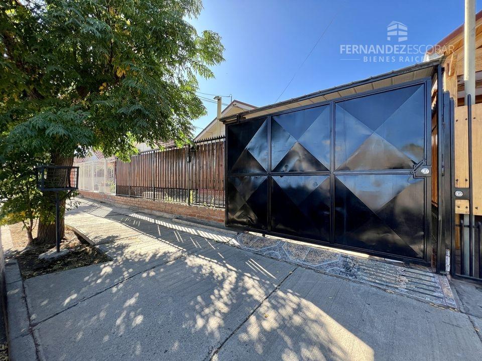 LOS ANDES - VENDE CASA 3D 2B 1E - JARDINES DE LOS ANDES