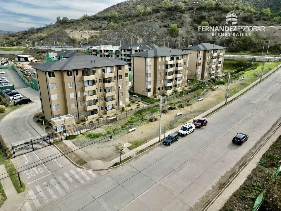 LOS ANDES - ARRIENDA DEPTO 3D 2B 1E COND. CUMBRES DE LOS ANDES