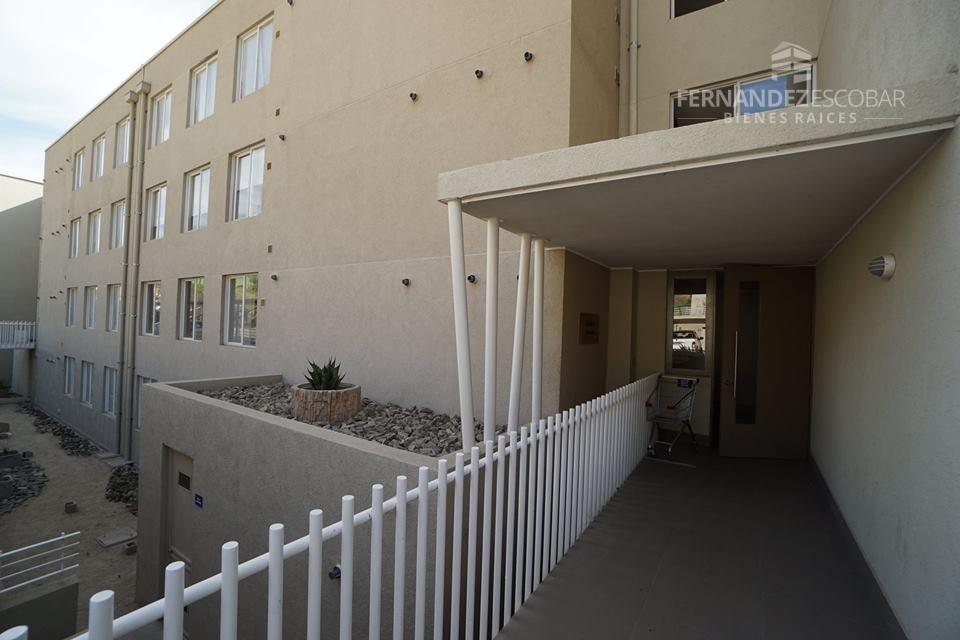 DEPARTAMENTO 3D 2B CON PISCINA EN CONDOMINIO LA VINITA 