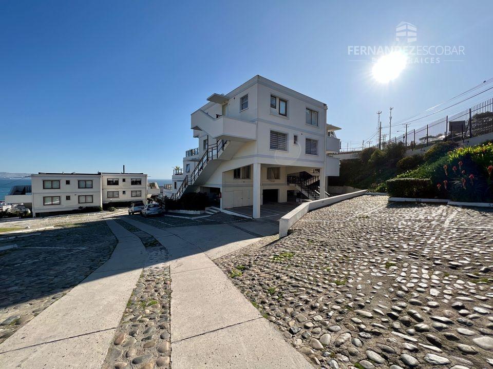 REÑACA - VENDE DEPTO 3D 2B - EDIFICIO MALAGA