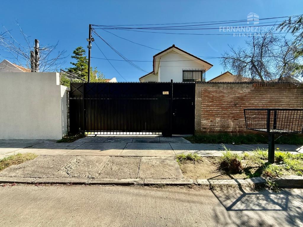 SAN FELIPE - ARRIENDA CASA 2 PISOS 4D 3B 2E