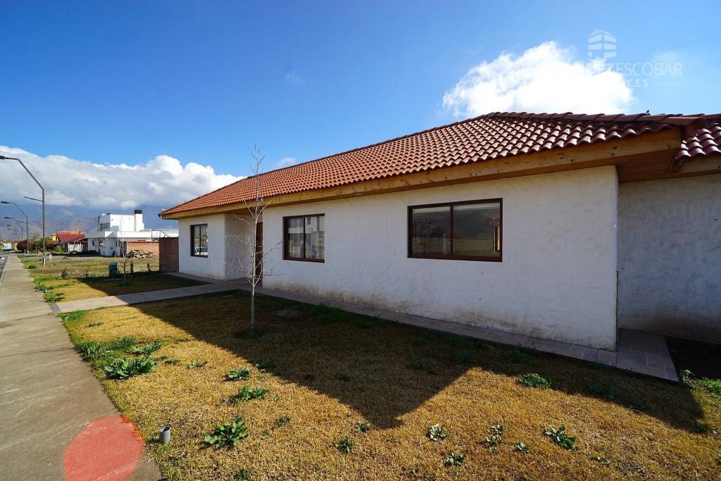 LOS ANDES - SE VENDE CASA 4D 3B VIÑEDOS DE TABOLANGO