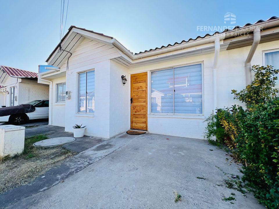 CALLE LARGA - SE ARRIENDA CASA 3D 2B - LA CAPILLA