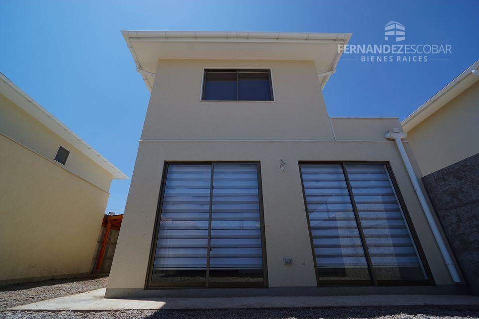 SAN ESTEBAN - ARRIENDO CASA 3D 2B - LAS VIZCACHAS