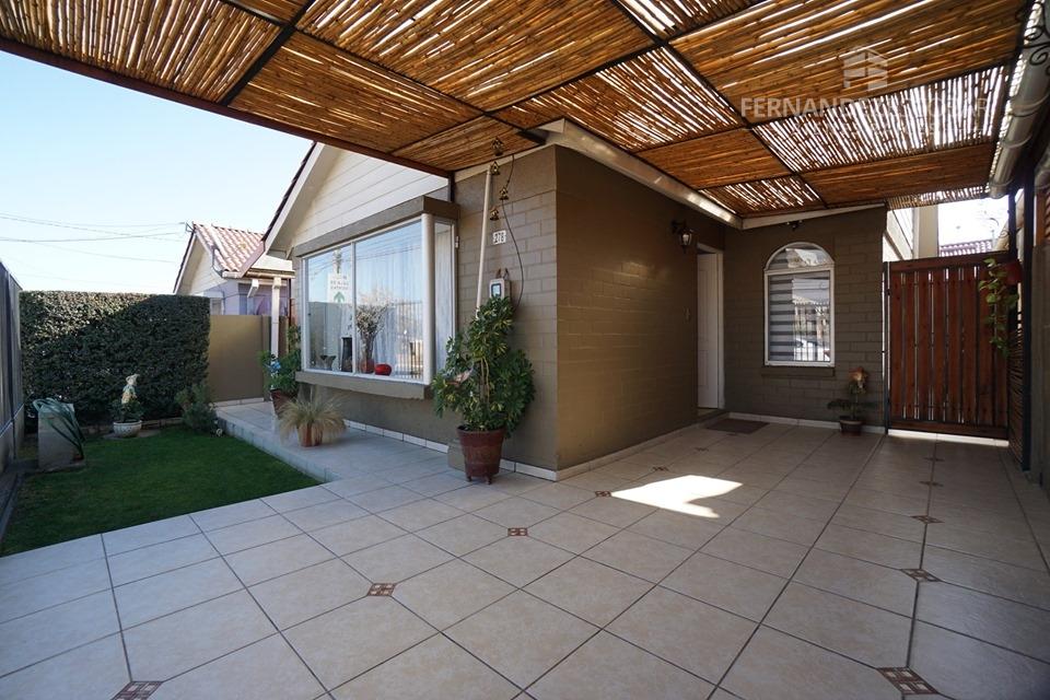 LOS ANDES - SE VENDE CASA  INDIVIDUAL 3D 2B