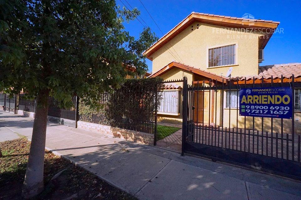 SAN FELIPE - SE ARRIENDA CASA 3D 3B CONDOMINIO EL CONVENTO