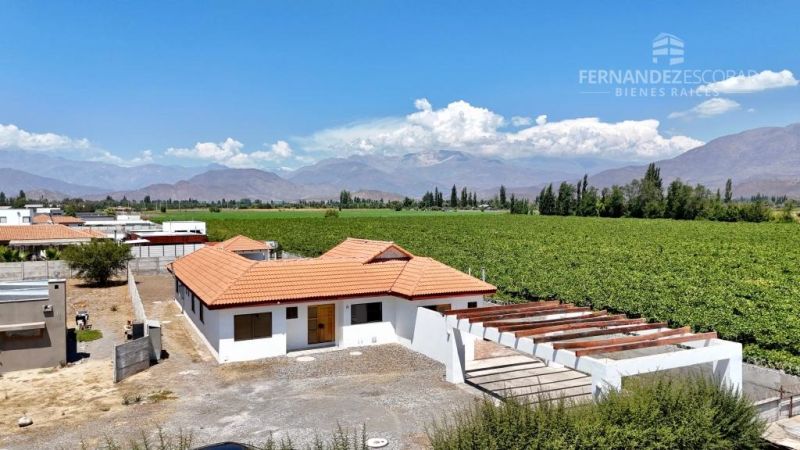 RINCONADA - VENTA CASA 4D 4B COND. VIÑEDOS DE TABOLANGO