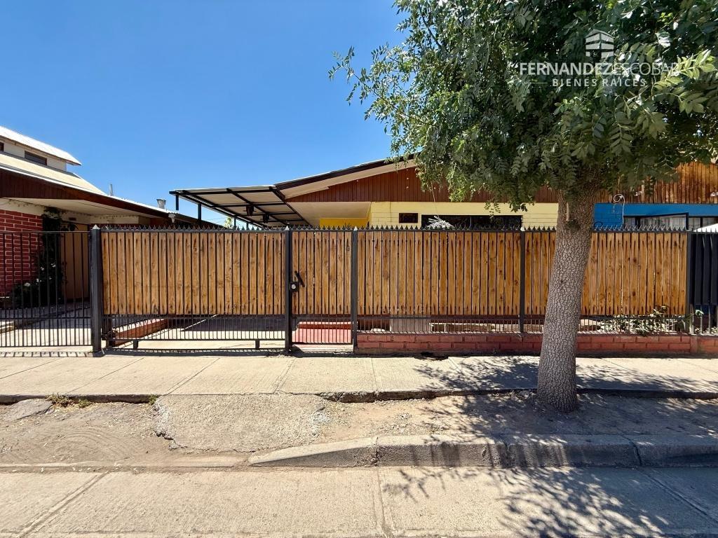 LOS ANDES - ARRIENDA CASA 2D 1B 3E - EL HORIZONTE