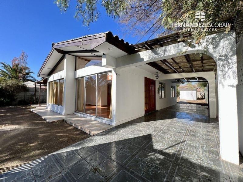 SAN FELIPE - ARRIENDA CASA 3D 2B 3E - LA DOÑITA