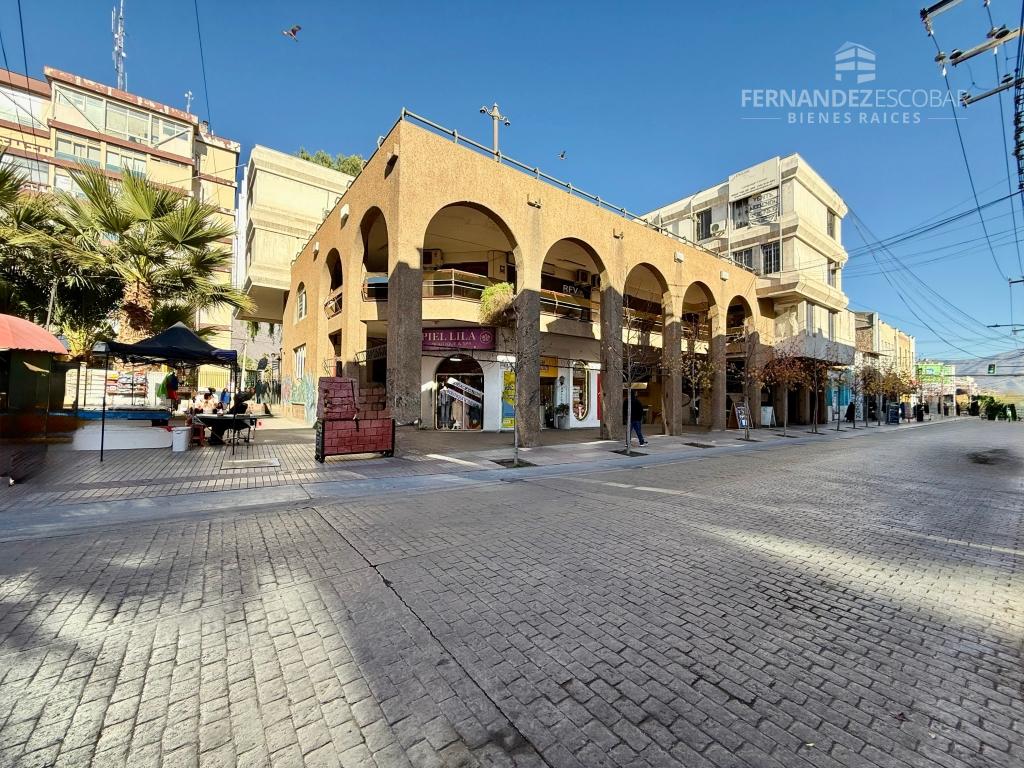 SAN FELIPE - ARRIENDA LOCAL COMERCIAL - EDIFICIO PRAT